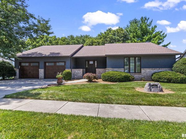 33 TAFT Drive, Rochester, IL 62563