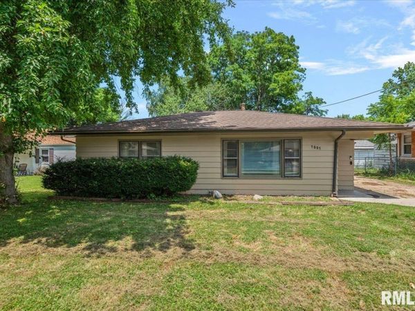 1601 W Enos Avenue, Springfield, IL 62702