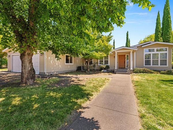 501 Carter Lane, Ashland, OR 97520