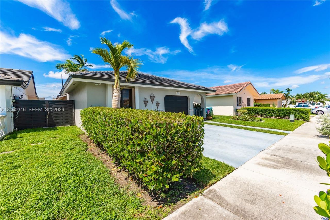 14851 SW 59th St, Miami, FL 33193 Photo