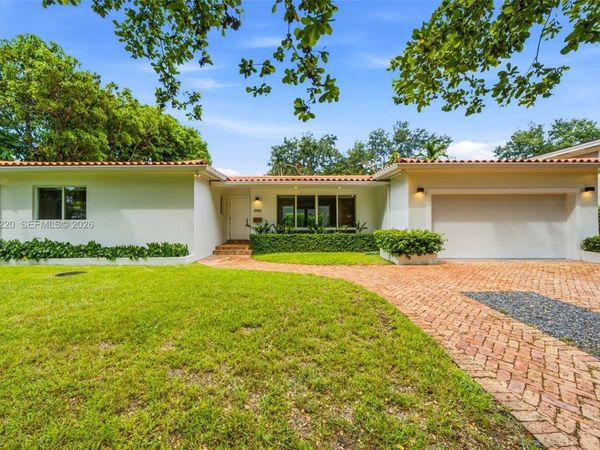 5510 Orduna Dr, Coral Gables, FL 33146