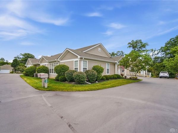 453 Bending Branch Lane, Miamisburg, OH 45342