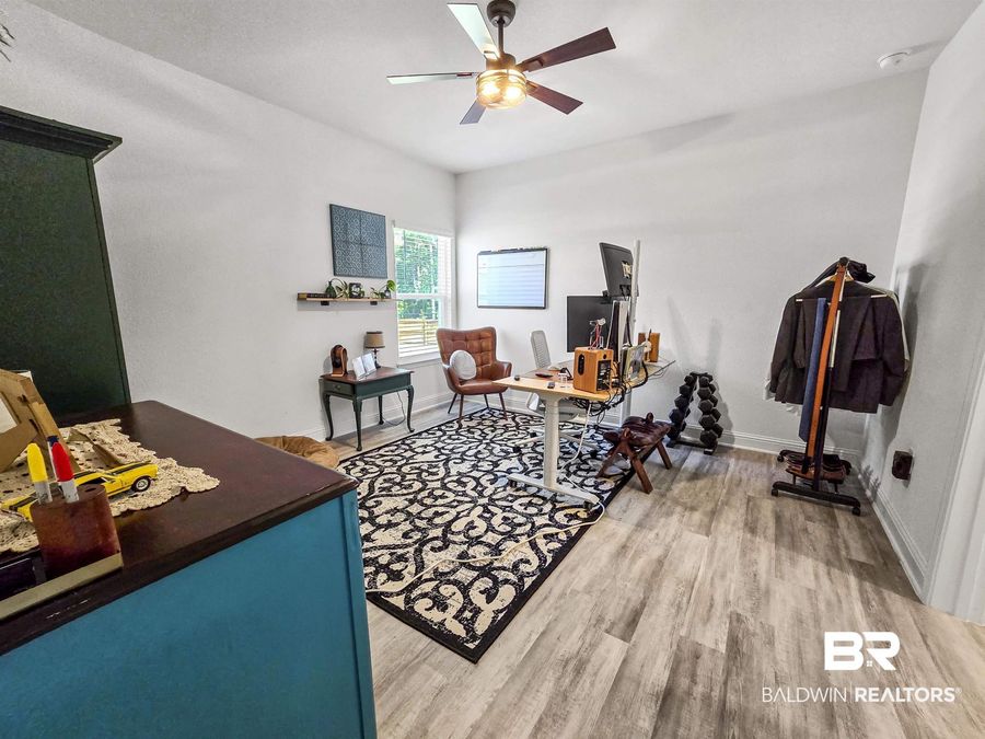 Property Image 37