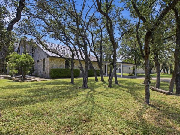 50 Palmer LN , Wimberley, TX 78676
