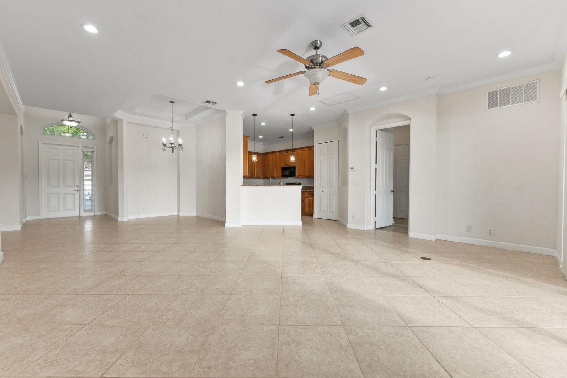 411 NW Sheffield Circle, Port Saint Lucie, FL 34983 Photo