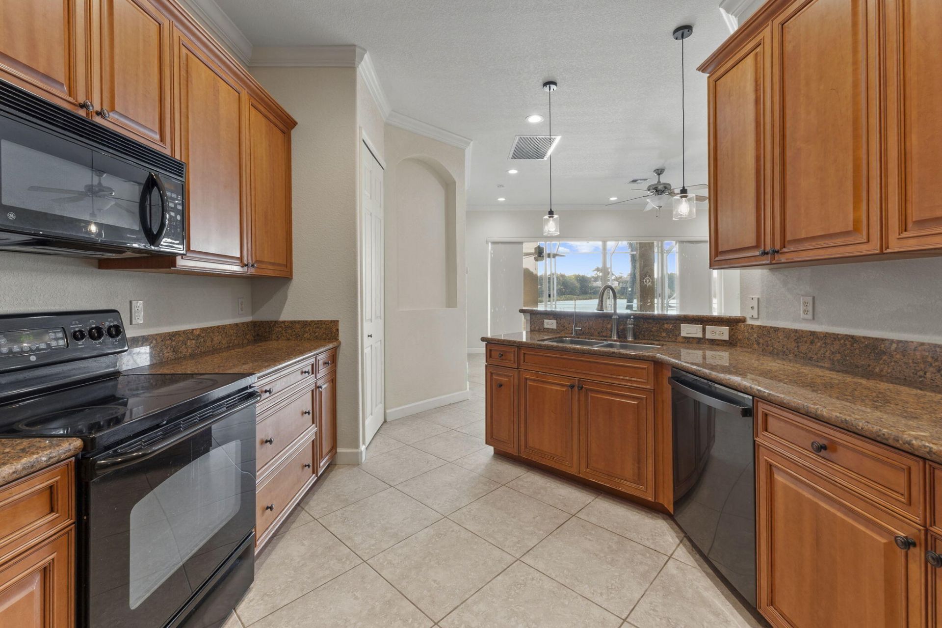 411 NW Sheffield Circle, Port Saint Lucie, FL 34983 Photo