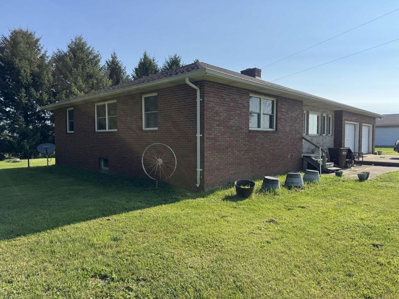 2091 West Road, Saint Paris, OH 43072 Photo 2