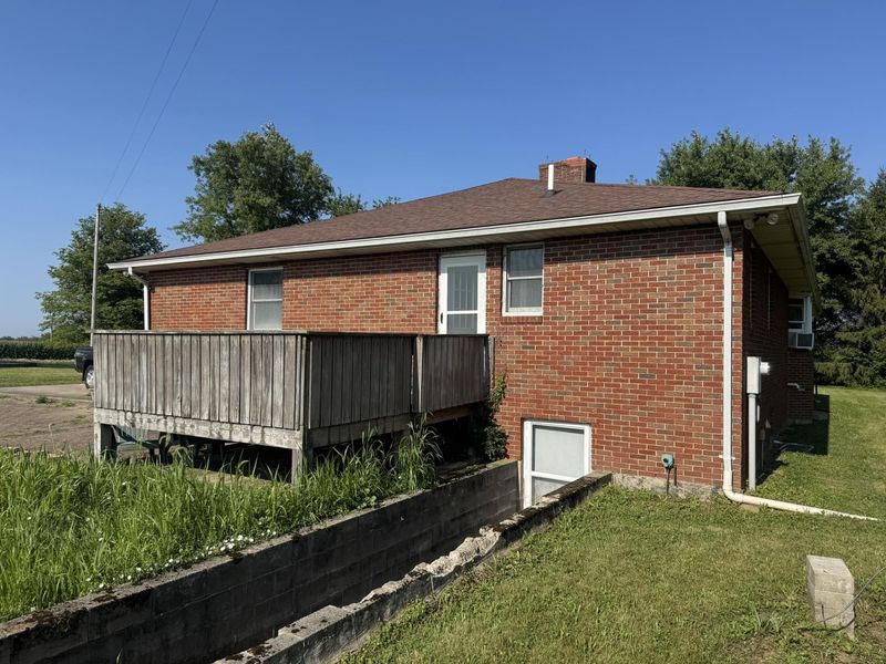 2091 West Road, Saint Paris, OH 43072 Photo 5