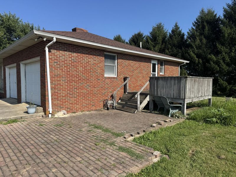 2091 West Road, Saint Paris, OH 43072 Photo 7