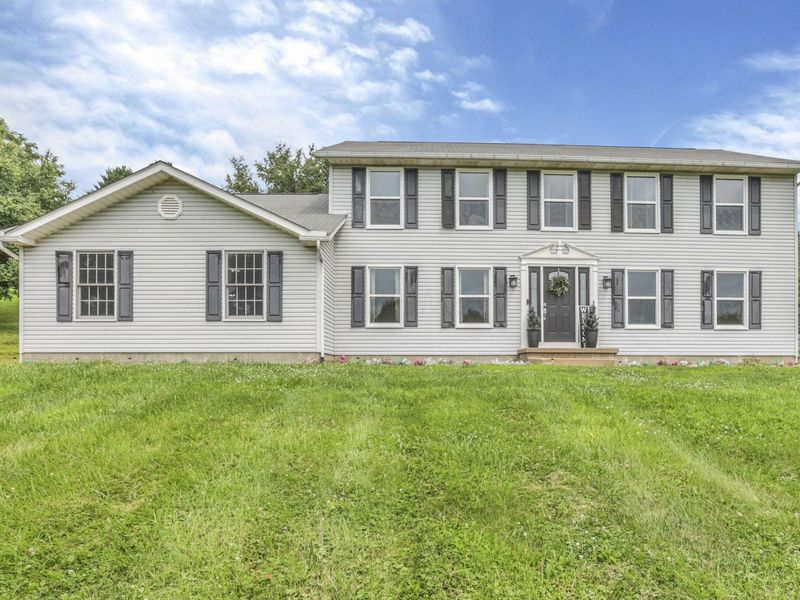 761 Beaver Run Road SE, Hebron, OH 43025 Photo 1