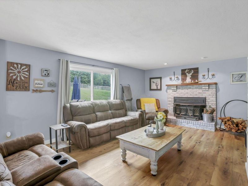 761 Beaver Run Road SE, Hebron, OH 43025 Photo 4
