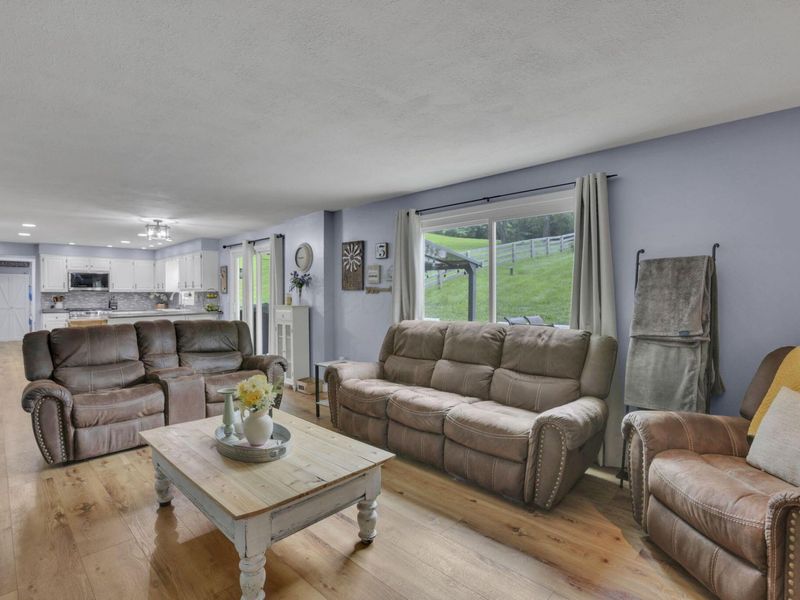 761 Beaver Run Road SE, Hebron, OH 43025 Photo 6