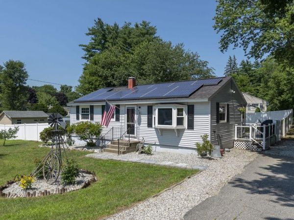 1 Mayflower Drive, Merrimack, NH 03054