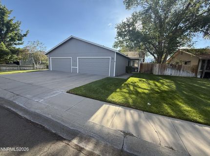 752 Wagon Drive, Gardnerville, NV 89460 Photo