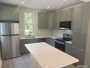 12B Wood Creek, New Fairfield, CT 06812