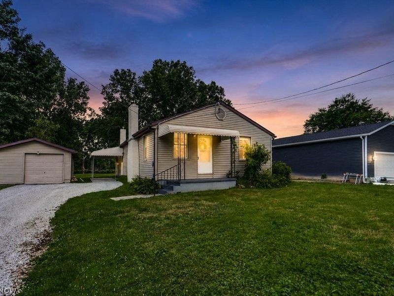 2862 Denaple Avenue, Akron, OH 44312 Photo 2