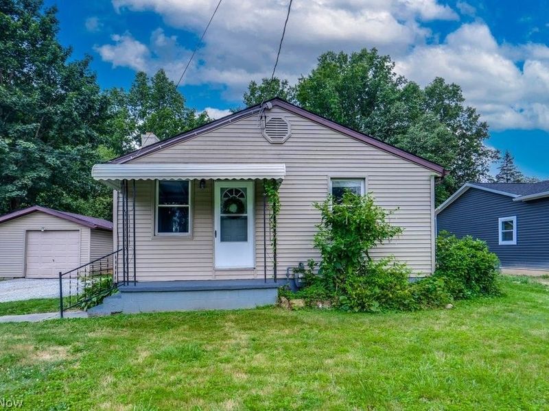 2862 Denaple Avenue, Akron, OH 44312 Photo 3