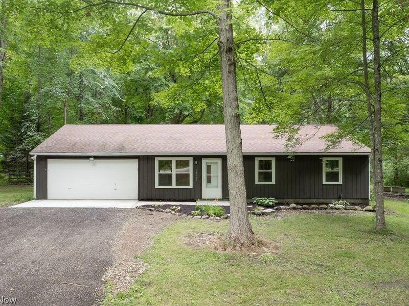 18620 Shaw Road, Chagrin Falls, OH 44023 Photo 1