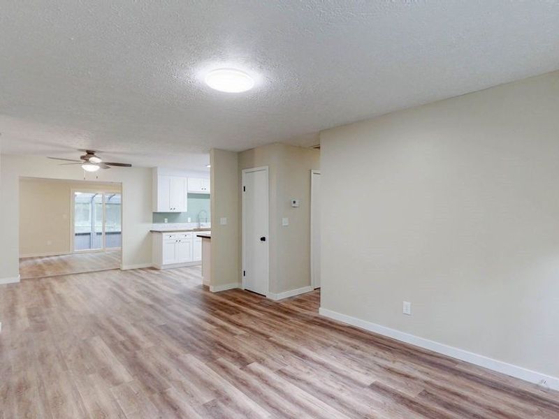 18620 Shaw Road, Chagrin Falls, OH 44023 Photo 5