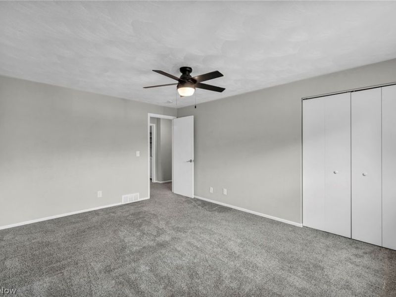 2555 Shakespeare Lane, Avon, OH 44011 Photo 32