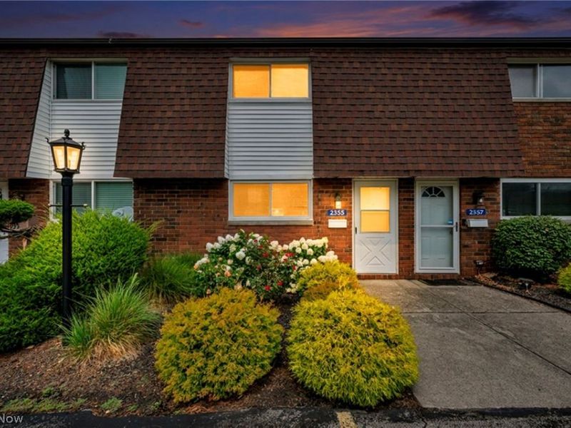 2555 Shakespeare Lane, Avon, OH 44011 Photo 4