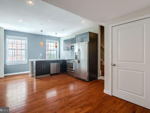 301 MARKET STREET, UNIT 3R, PHILADELPHIA, PA 19106