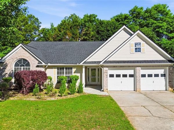 540 Sterling Hill Drive , Lawrenceville, GA 30046