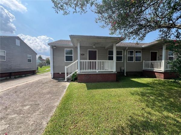 1008 COMMUNITY Street , Arabi, LA 70032