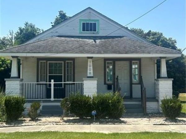 1009 BELLEVILLE Street , New Orleans, LA 70114