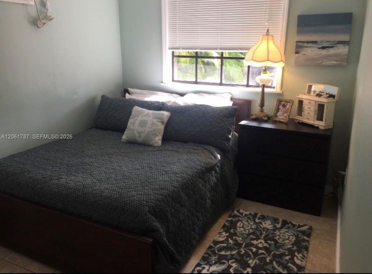 1200 Wallace St , Unit B, Coral Gables, FL 33134 Photo