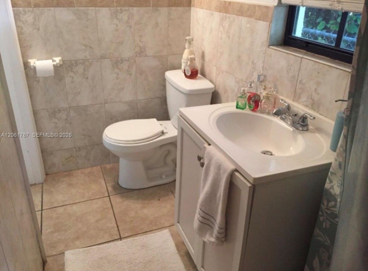 1200 Wallace St , Unit B, Coral Gables, FL 33134 Photo