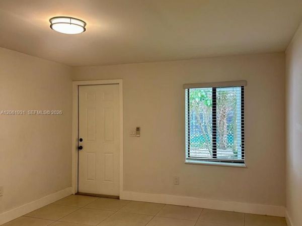 Unit D, Miami, FL 33181