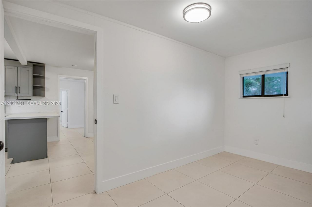 Please Call For Address, Unit D, Miami, FL 33181 Photo