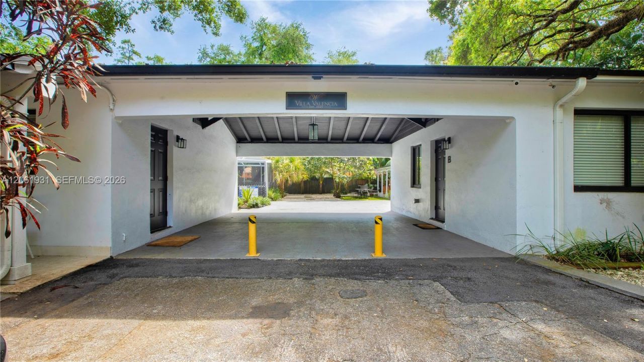 Please Call For Address, Unit D, Miami, FL 33181 Photo