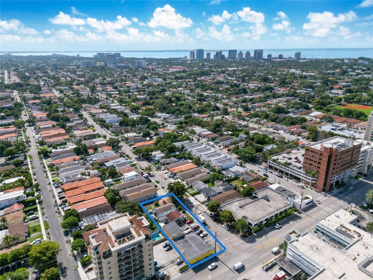 2537 SW 37th Ave , Miami, FL 33133 Photo