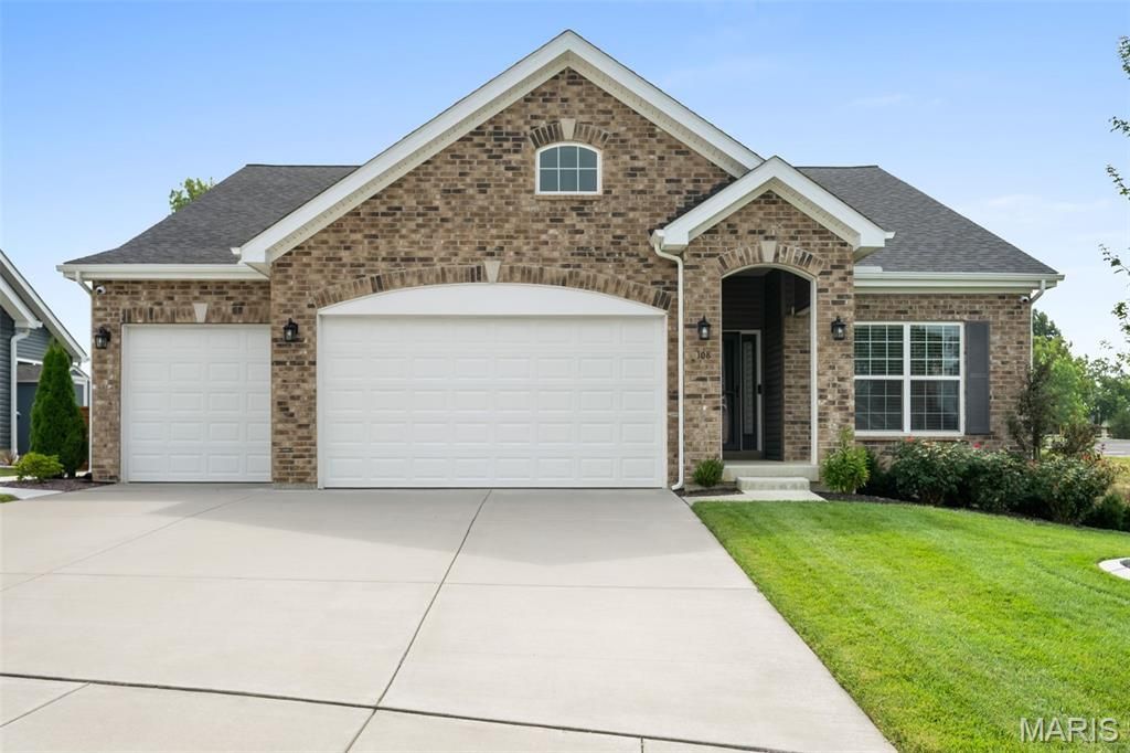 108 Prairie Wind Drive , Wentzville, MO 63385 Main Photo