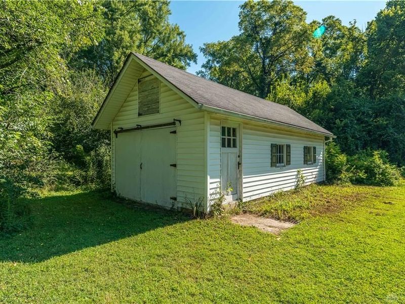 2515 Little York Road, Butler Township, OH 45414 Photo 23