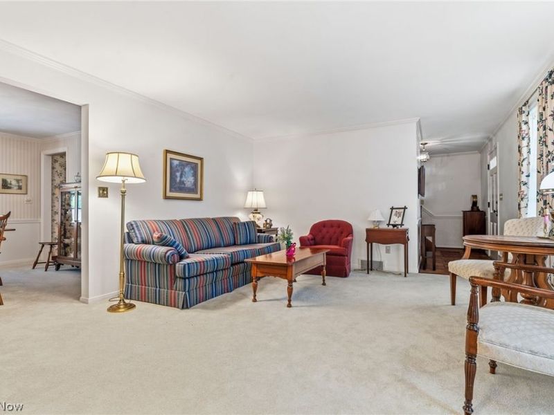 805 Fair Oaks Avenue SW, North Canton, OH 44720 Photo 10