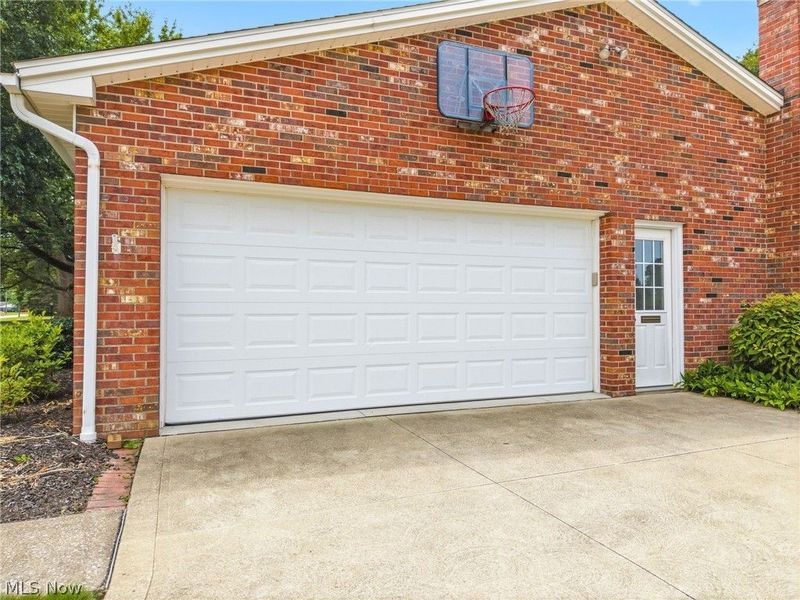 805 Fair Oaks Avenue SW, North Canton, OH 44720 Photo 33