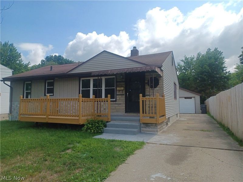 551 Moherman Avenue, Youngstown, OH 44509 Photo 1
