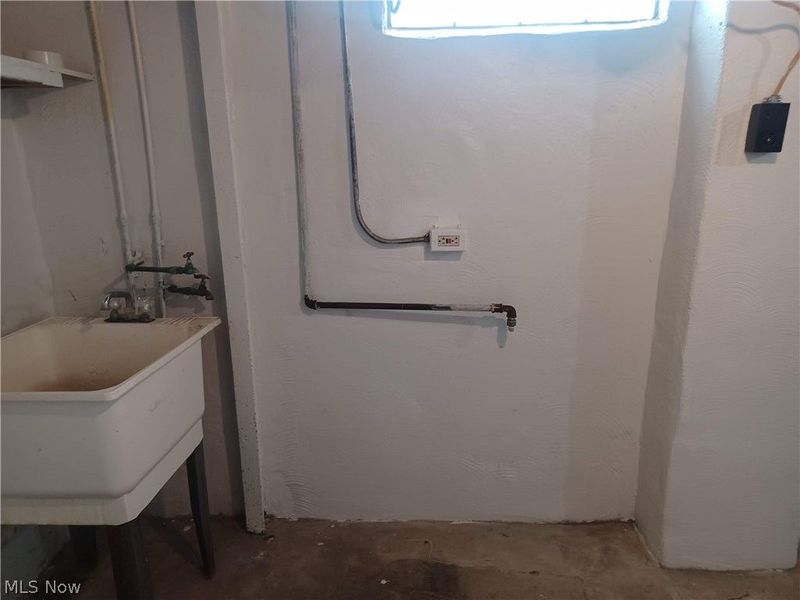 551 Moherman Avenue, Youngstown, OH 44509 Photo 26