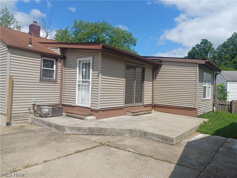 551 Moherman Avenue, Youngstown, OH 44509 Photo 34