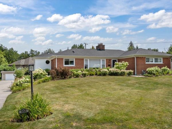 333 Warwick Road , Deerfield, IL 60015
