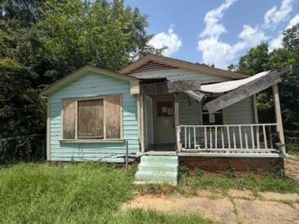 3110 Poland Street , Shreveport, LA 71103