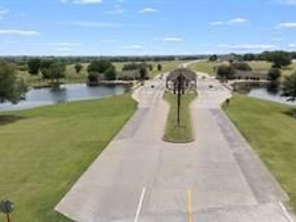 1735 White Bluff Drive , Whitney, TX 76692