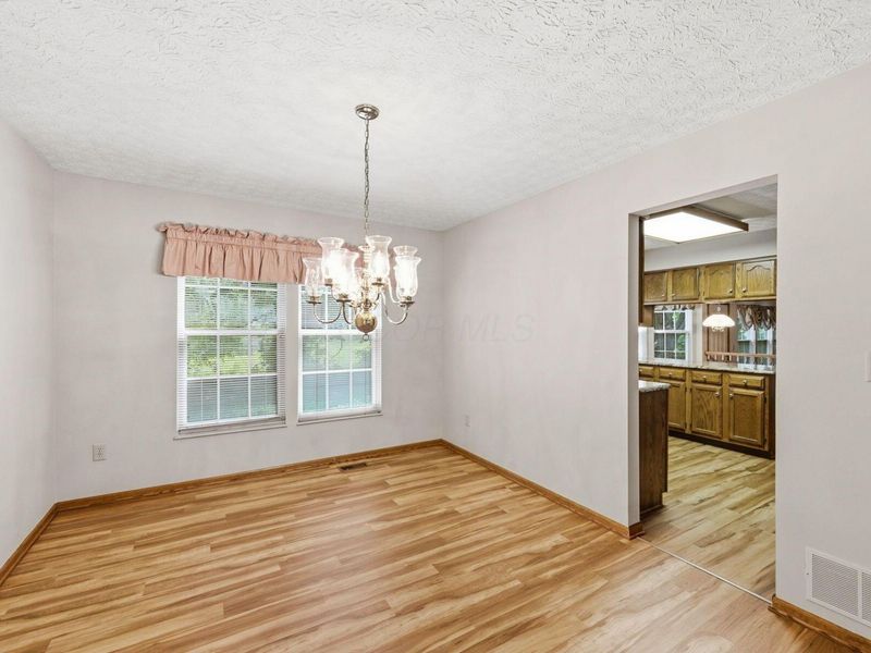 578 Witham Court , Columbus, OH 43230 Photo 12
