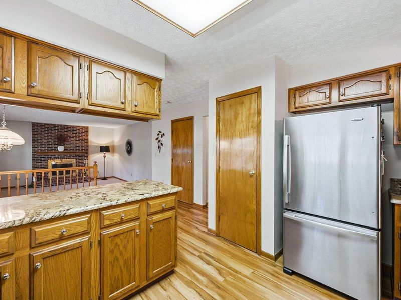 578 Witham Court , Columbus, OH 43230 Photo 18
