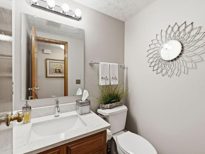 578 Witham Court , Columbus, OH 43230 Photo 25