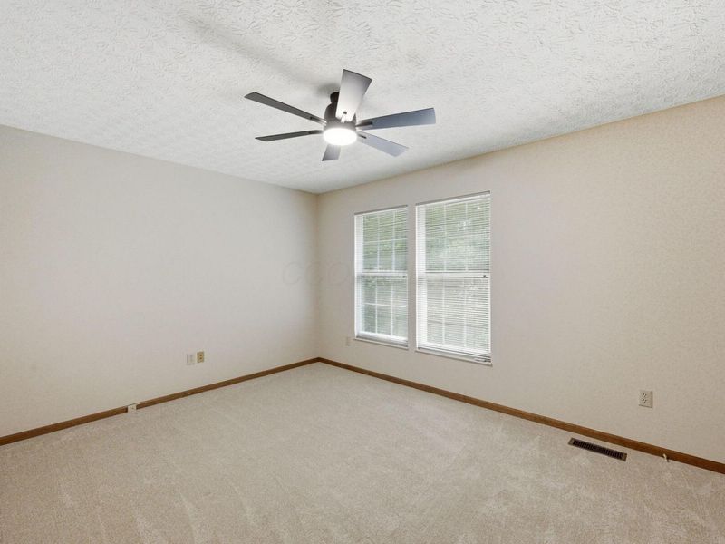 578 Witham Court , Columbus, OH 43230 Photo 38