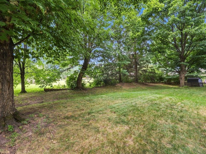 578 Witham Court , Columbus, OH 43230 Photo 45